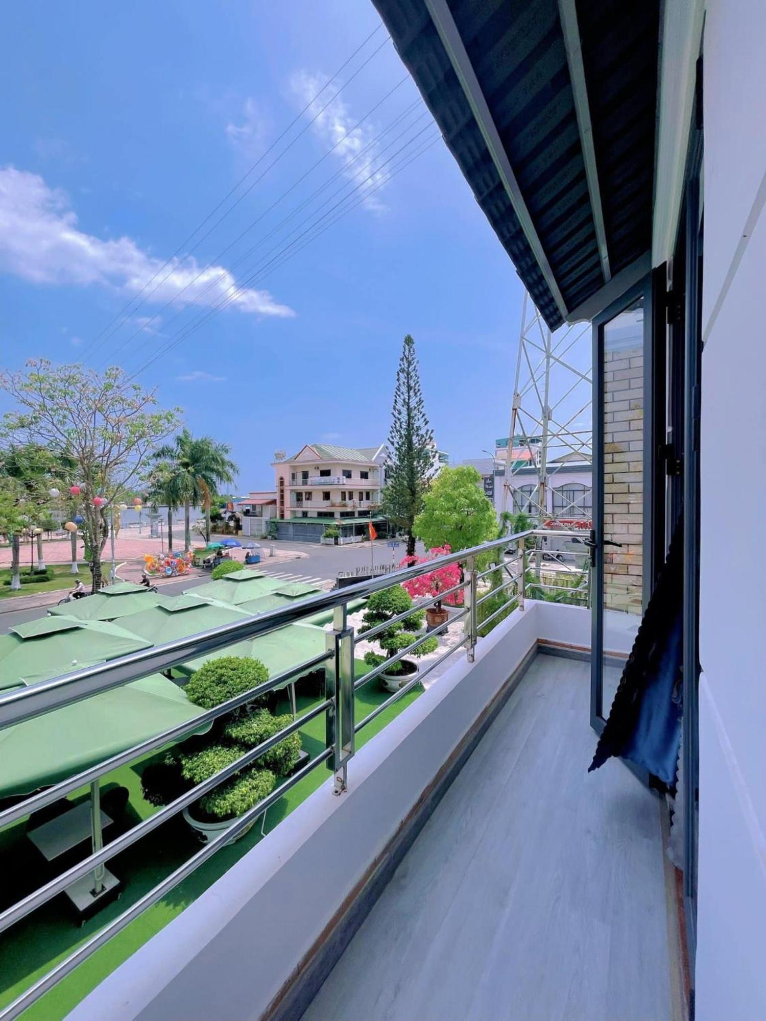Sai Gon Ha Tien Hotel Екстер'єр фото