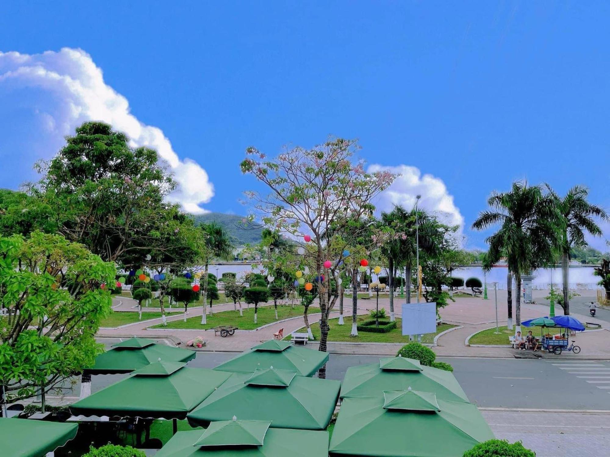 Sai Gon Ha Tien Hotel Екстер'єр фото