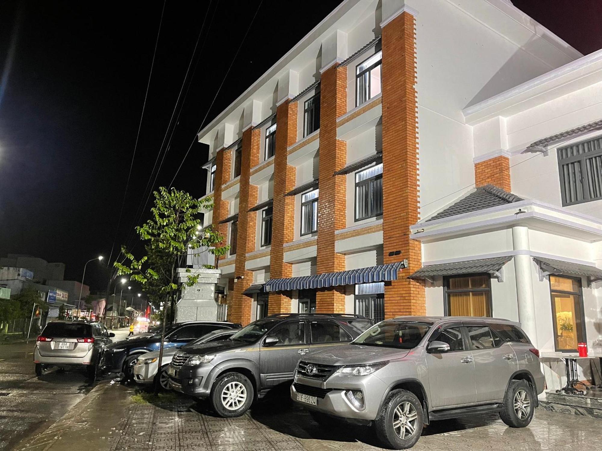 Sai Gon Ha Tien Hotel Екстер'єр фото