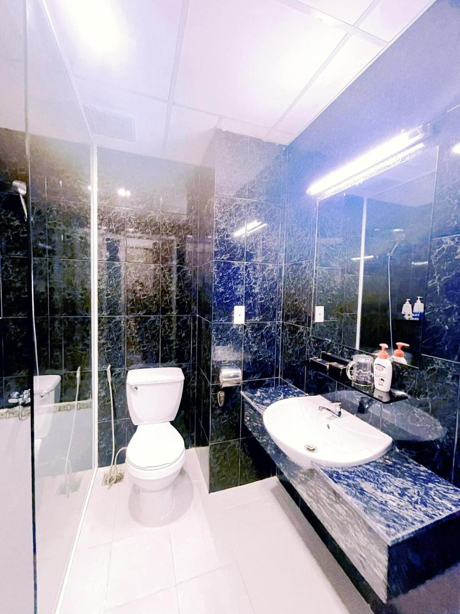Sai Gon Ha Tien Hotel Екстер'єр фото